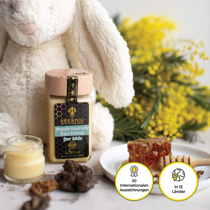 Bee&You Royal Jelly & Propolis in Honey for Children, 100% natural, no additives, raw honey, fair trade, natural & controlled ingredients, 33 awards, 12 certificates