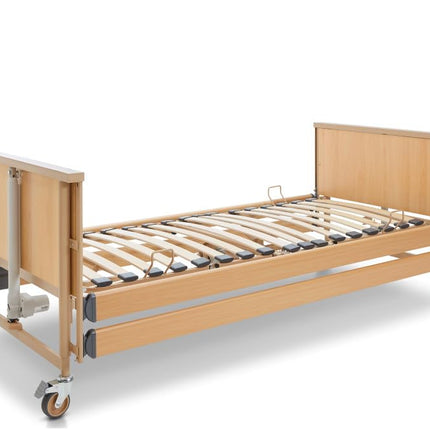 Burmeier Dali Standard nursing bed with wooden side rails