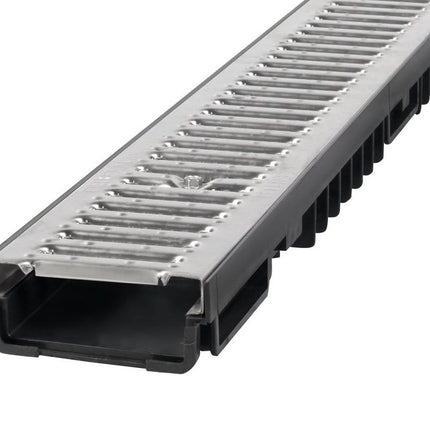 Gutter for rainwater drainage with a low 5.5 cm construction height