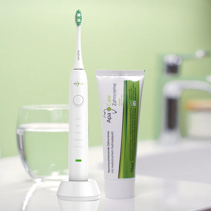 ApaCare Remineralizing Toothpaste with Liquid Enamel | Strengthens, smoothes, and whitens teeth | For sensitive teeth | 3 x 75 ml