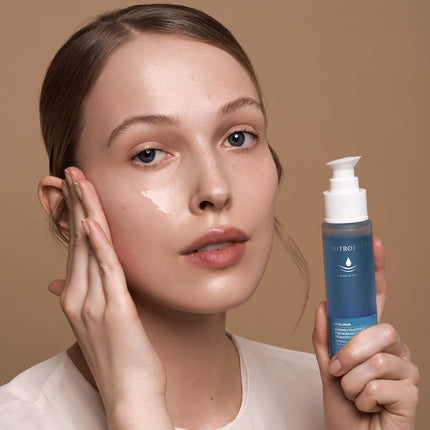 Dewdrop Hyaluron Serum (50 ml) – Natural Moisturizing Serum - Hyaluronic Acid &amp; Aloe Vera – Instant smoothing effect for a fresh, supple complexion – Intensive care for radiant skin