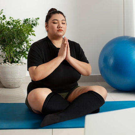 PUTUO Compression Stockings Thick Calves Men: Thrombosis Stockings Women Plus Size Support Stockings Men Women Compression Socks for Flight Medical Running Travel Black 3XL 3 Pairs