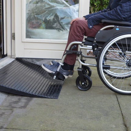 HomeCare rubber threshold ramp – (6 x 100 x 60 cm) – door threshold ramp, solid rubber door ramp, wheelchair rubber ramp, curb ramp, access ramp, threshold ramp for wheelchairs and scooters