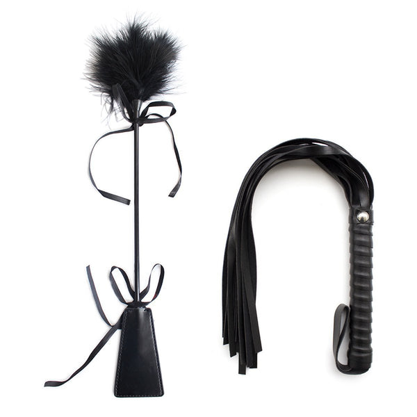 SM Bondage Flogger Erotic Leather Whip with Feather Tickler Leather Hand Spanking Slapper Paddle Sex Toy Accessories for BDSM SM Adults