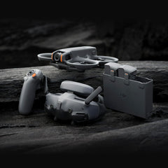 DJI Avata 2 Fly More Combo (3 batteries), FPV drone with 4K camera, 69 minutes max. flight time, acrobatics at the touch of a button, camera drone with Goggles 3 and RC Motion 3, with propeller guards
