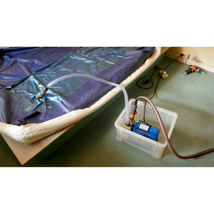 Easylife 2x15 pieces waterbed care wipes vinyl cleaning wipes from Stricker
