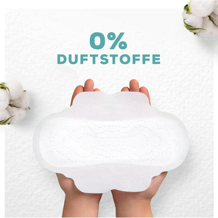 Always Ultra Women's Pads Size 1, Cotton Protection Normal, 66 sanitary pads with wings (3 x 22 pads), monthly pack, ultra-thin and super absorbent