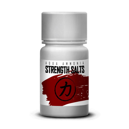 Strength Shop Smelling Salts made from extra strong ammonia, 1 x 50 ml, smelling salt for extreme focus and alertness, ideal as ammonia smelling ampoules for the gym, strength training, powerlifting, etc.