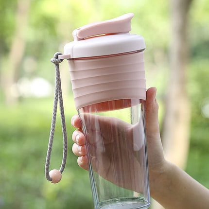 OUOUMUF Protein Shaker, shaker for protein shakes - for super creamy fitness protein shakes, shaker protein shaker 700ml - Durable, leak-proof, odorless shake cup BPA-free (pink)