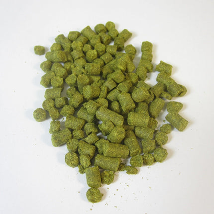 Brewferm 100g Zeus hop pellets for brewing beer, alpha acid content: 16.1%