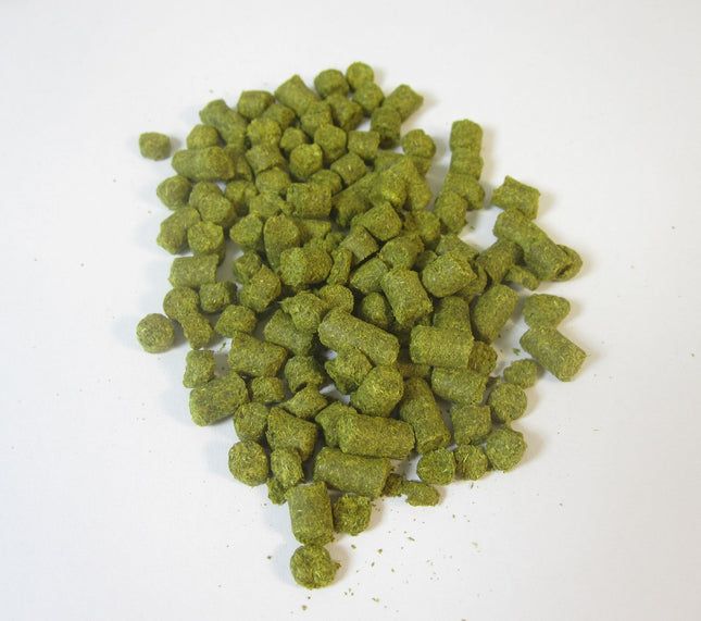 Brewferm 100g Zeus hop pellets for brewing beer, alpha acid content: 16.1%