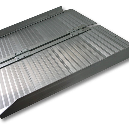 Wiltec Wheelchair Ramp Foldable 150 cm 270 kg, Mobile Access Rail as Wheelchair Ramp, Aluminium Suitcase Ramp, Flat Ramp Foldable