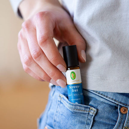 PRIMAVERA Fragrance Roll-On Stress-Free Organic 10 ml - Lavender - Aroma Oil, Fragrance Oil, Aromatherapy for on the go - Calming - Vegan