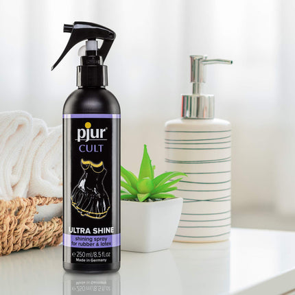 pjur CULT Ultra Shine - Latex Care for intensive shine without polishing - also for rubber (250ml)