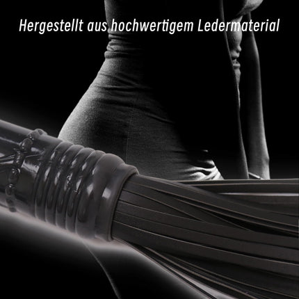 YUZHO SM Leather Whip Flogger Anal Dildo Erotic Paddle Lesbian Leather Whip Seduction of the Fetish BDSM Erotic Whips Flogger Whip for slaves