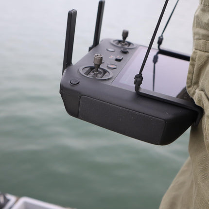 Universal shoulder strap system for DJI controllers: Compatible with DJI Smart, RC Pro, RC &amp; RC2 - Innovative horizontal suspension for stability and precise control