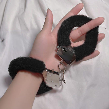 1 piece black plush police handcuffs with 2 keys, 1 blindfold, bondage sex props, metal jewelry accessories, suitable for parties, role play, bondage games