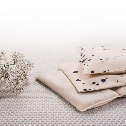 Blumtal large grain pillow for microwave - alternative microwave heating pad filled with 100% natural wheat - grain pillow for neck and shoulders - alternative to the large cherry stone pillow - pain-relieving