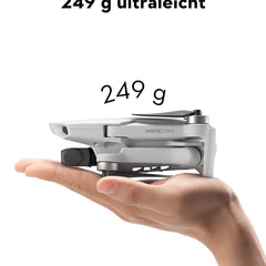 DJI Mavic Mini Combo (EU) – Drone and Accessory Kit, lightweight and portable, flight time: 30 min, transmission distance: 4 km, HD video transmission, 3-axis gimbal, 12 MP, HD video 2.7 K