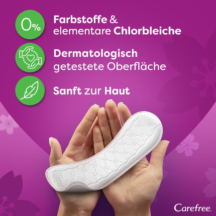 CAREFREE Plus Long unscented panty liners (5 x 40 pcs), super absorbent to lock in fluids instantly, size Plus Long