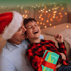 Walkie Talkie for Kids - Maximum range of 3 km. Christmas and birthday gifts for boys and girls aged 3, 4, 5, 6, 7, 8. Family games for indoors and outdoors. (Green)