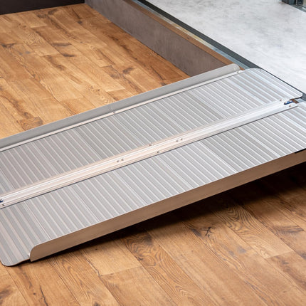 The Ramp People Wheelchair Ramp/Foldable Wheelchair Ramp made of aluminum 61cm - 244cm (61cm long x 71.5cm wide)