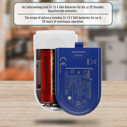 Pulse oximeter PULOX PO-200 Solo in blue Finger pulse oximeter for measuring pulse and oxygen saturation on the finger