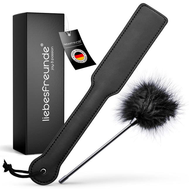Liebesfreunde® Sex Paddle incl. Feather Tickler, BDSM Whip Sex Toy for Couples, SM Flogger, Crop, Bondage Accessory