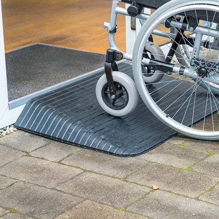 Bepco wheelchair ramp - door edge ramp - threshold ramp - rubber curb ramp - access ramp - door threshold ramp (10.3 x 90 x 61 cm)