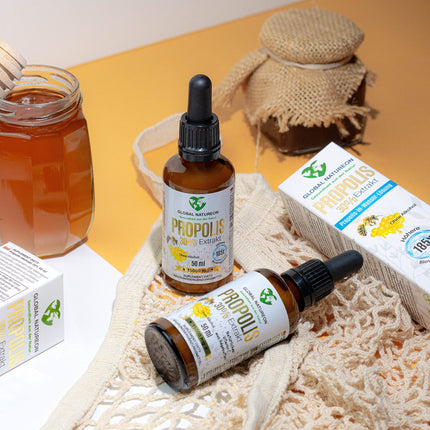 Propolis-in-water solution extract 30% without alcohol, large bottle 50 ml, tincture suitable for children and animals, polyphenols, flavonoids and bioflavonoids, 100% natural, alcohol-free