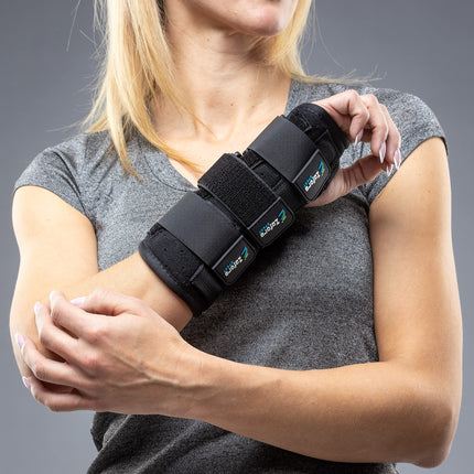 ZOFORE SPORT Carpal Tunnel Wrist Support with Metal Splint Stabilizer by Zofore – Relieves Tendonitis, Arthritis, Carpal Tunnel Pain – Reduces Recovery Time for Men and Women